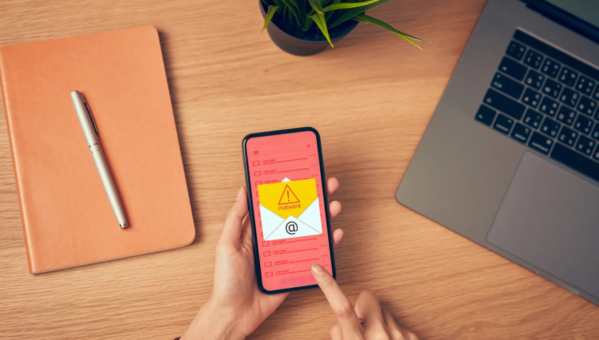Malware StreamRat atinge 570 mil com anúncios no Meta e TikTok